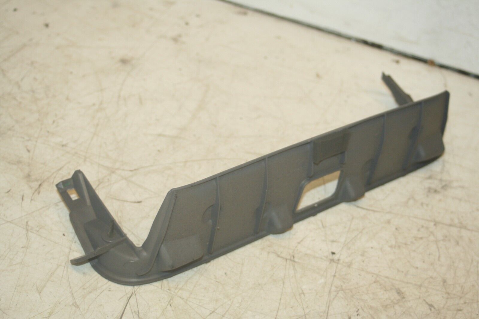 (99) TOYOTA RAV 4 3 DOOR. 55433-42020 INTERIOR TRIM - Image 2