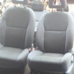 (99) TOYOTA RAV 4 3 DOOR. FRONT SEATS + REAR SEATS - Image 2