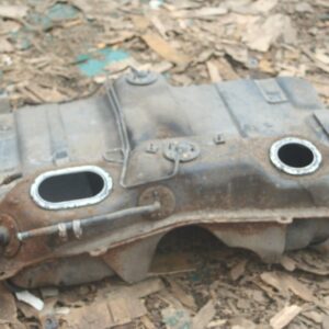 (99) TOYOTA RAV 4 3 DOOR. FUEL PETROL TANK