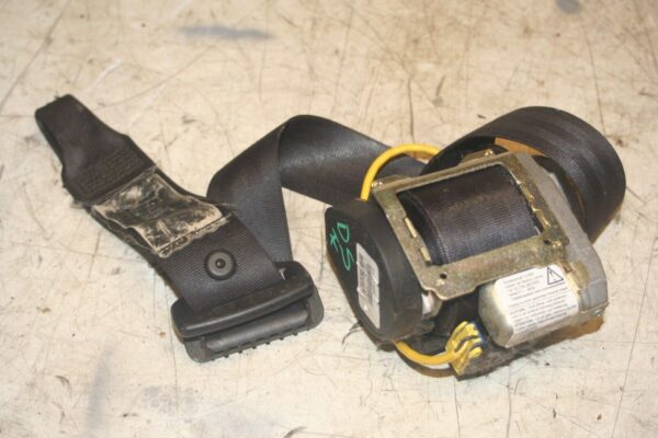 2004 VOLKSWAGEN CONVERTIBLE BEETLE 1.8T. DRIVER SIDE FRONT SEAT BELT - Image 3
