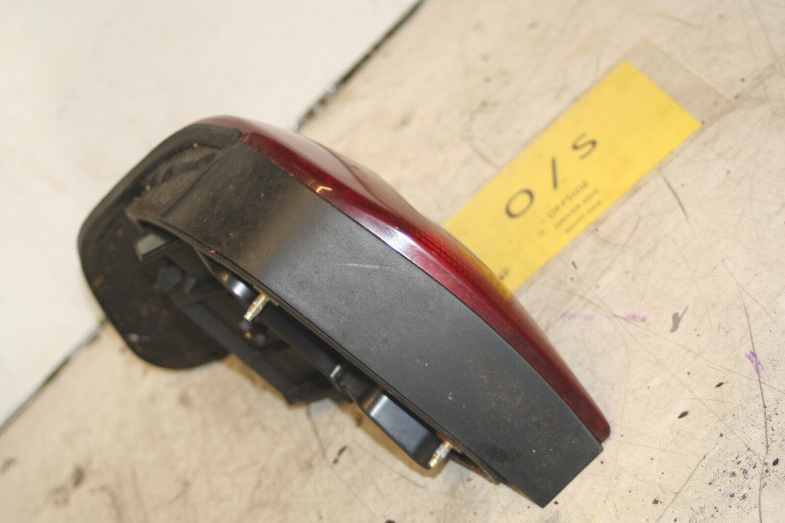 1999 VOLVO C70 2.4 PETROL. DRIVER SIDE REAR LIGHT - Image 4