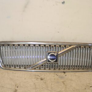 1999 VOLVO C70 2.4 PETROL. FRONT GRILL GRILLE