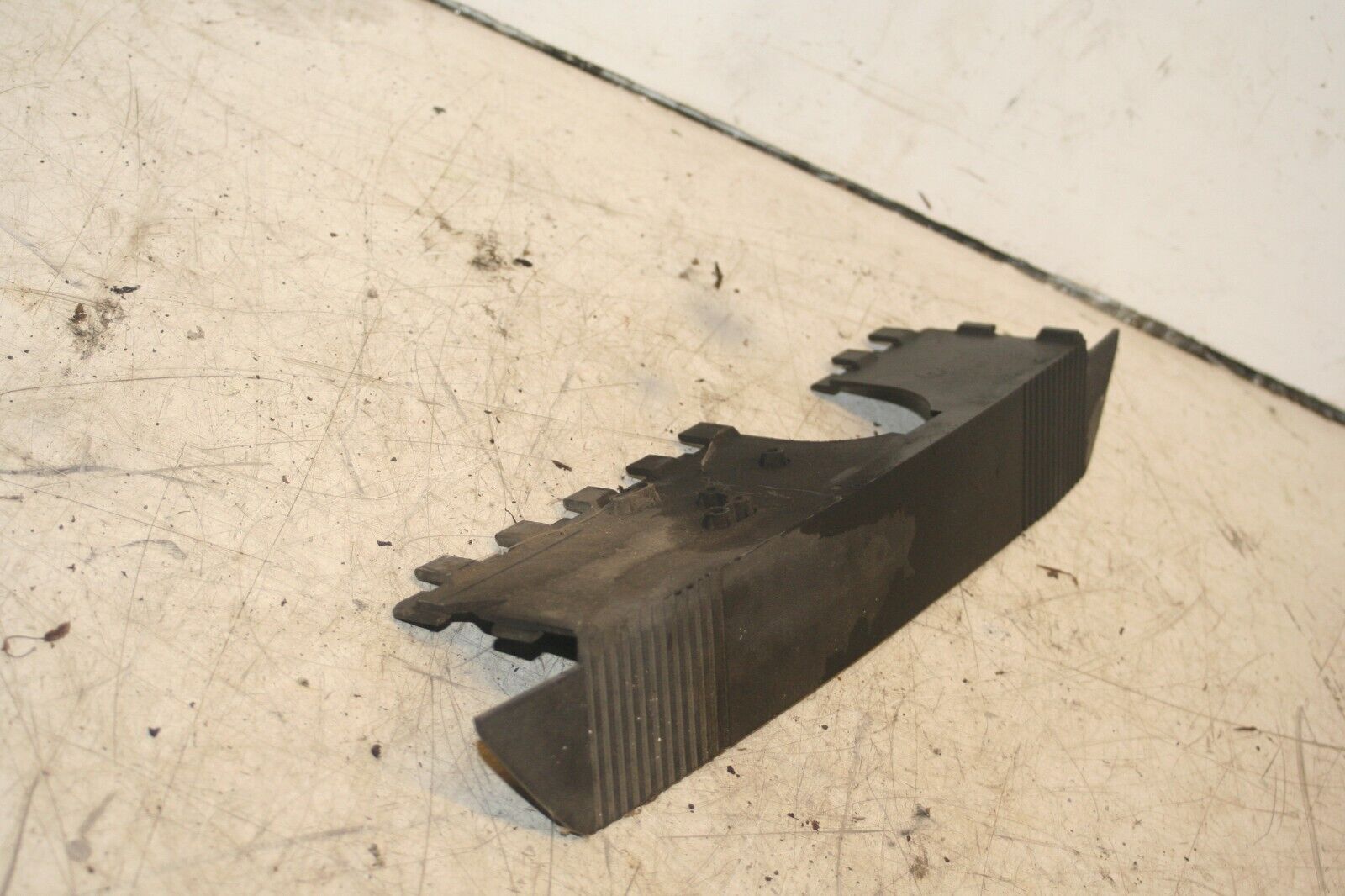 1999 VOLVO C70 2.4 PETROL. COVER PLASTIC TRIM 9447100 - Image 3