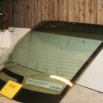 1999 VOLVO C70 2.4 PETROL. REAR WINDSCREEN GLASS - Image 2