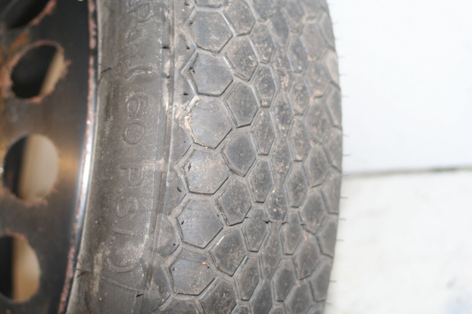 1999 VOLVO C70 2.4 PETROL. SPARE WHEEL 16 125 85 - Image 3