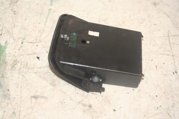 1999 VOLVO C70 2.4 PETROL. ASHTRAY STORAGE - Image 2
