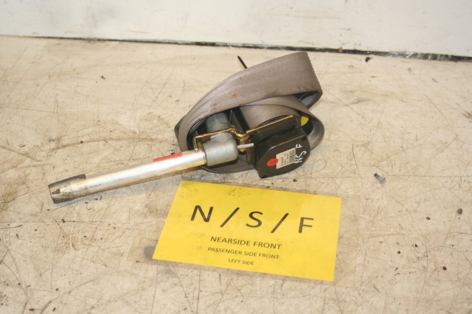 1999 VOLVO C70 2.4 PETROL. PASSENGER SIDE FRONT SEAT BELT