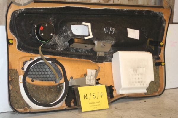 1999 VOLVO C70 2.4 PETROL. PASSENGER SIDE FRONT DOOR TRIM CARD - Image 9