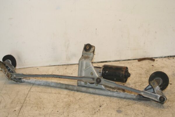 1999 VOLVO C70 2.4 PETROL. WIPER MOTOR AND LINKAGE - Image 3