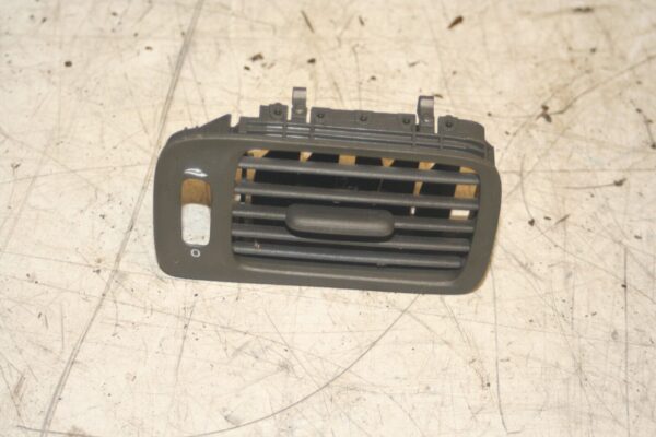 1999 VOLVO C70 2.4 PETROL. AIR VENT BLOWER