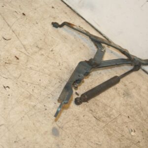1999 VOLVO C70 2.4 PETROL. BONNET HINGE + GAS STRUT