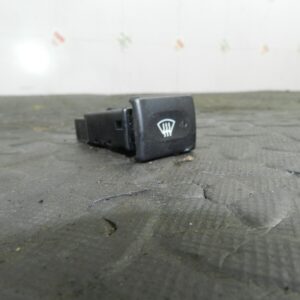(154) 2003 LAND ROVER DISCOVERY 2 TD5. HEATED WINDOW BUTTON SWITCH