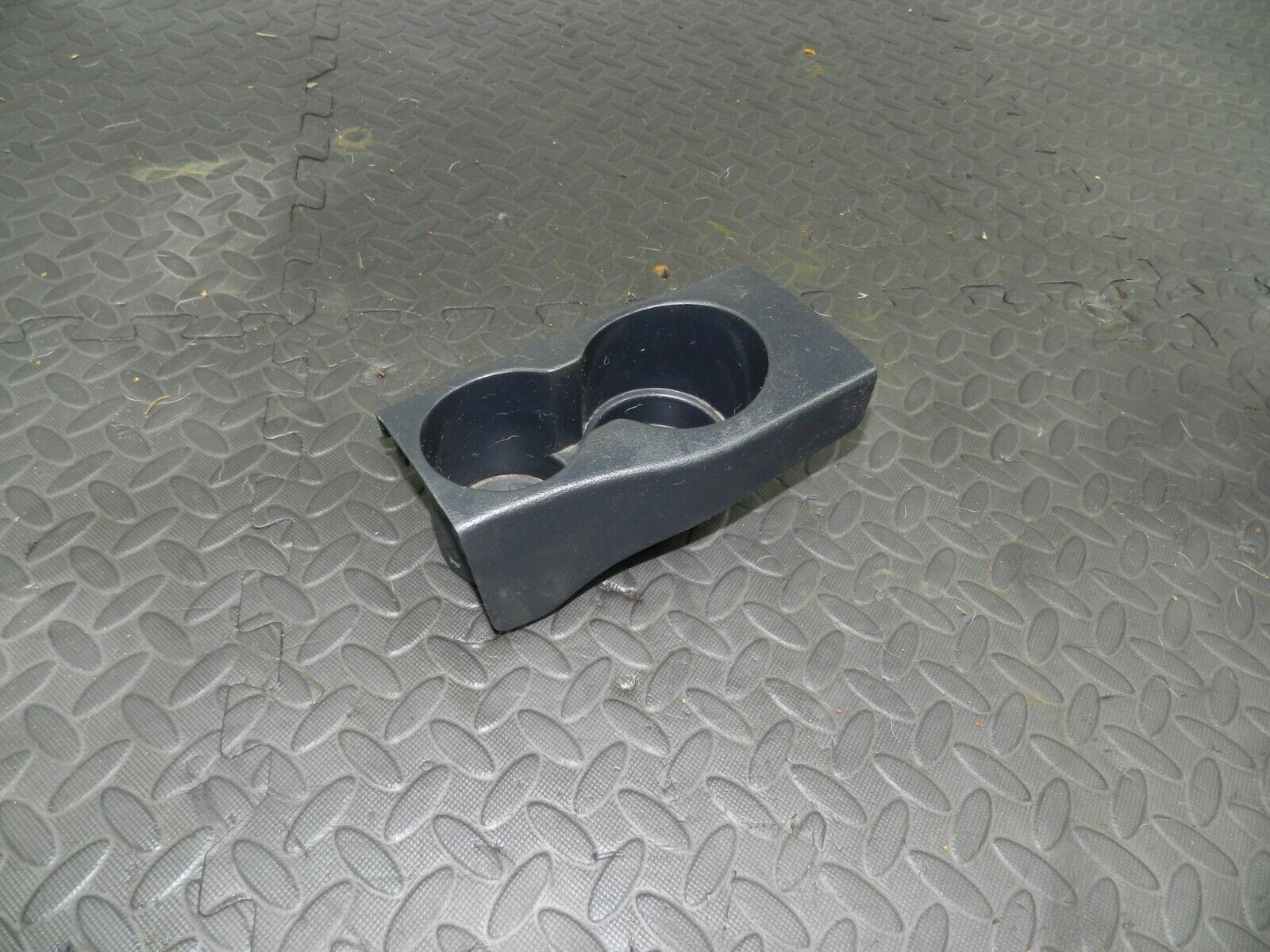 2009 NISSAN QASHQAI J10. CENTRE CONSOLE CUP HOLDERS - Image 2