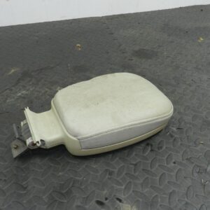 (154) 2003 LAND ROVER DISCOVERY 2 TD5. 3RD THIRD ROW SEAT FOLD DOWN HEAD REST