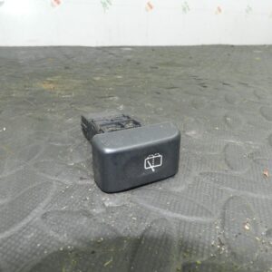 (154) 2003 LAND ROVER DISCOVERY 2 TD5. REAR SCREEN WASH WASHER SWITCH