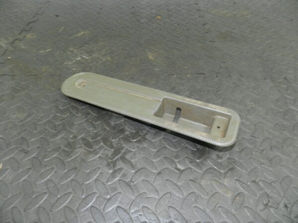 (154) 2003 LAND ROVER DISCOVERY 2 TD5. 3RD ROW SEAT TRIM