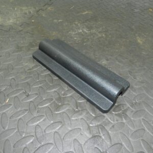 (154) 2003 LAND ROVER DISCOVERY 2 TD5. 3RD THIRD ROW SEAT FRAME TRIM
