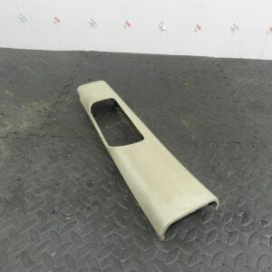(154) 2003 LAND ROVER DISCOVERY 2 TD5. DRIVER SIDE B PILLAR TRIM COMPLETE