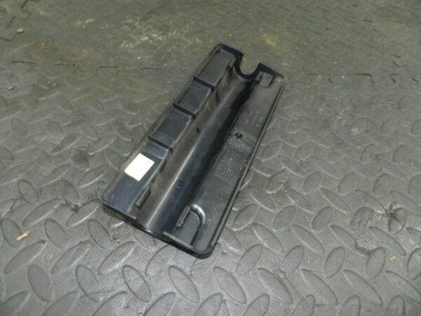 (154) 2003 LAND ROVER DISCOVERY 2 TD5. 3RD THIRD ROW SEAT FRAME TRIM - Image 3