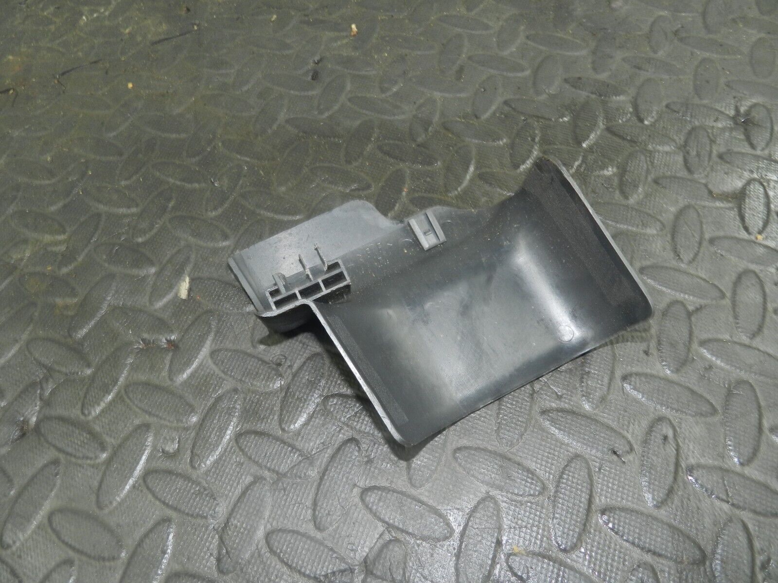 (154) 2003 LAND ROVER DISCOVERY 2 TD5. SEAT TRIM - Image 3