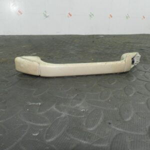 (154) 2003 LAND ROVER DISCOVERY 2 TD5. GRAB HANDLE