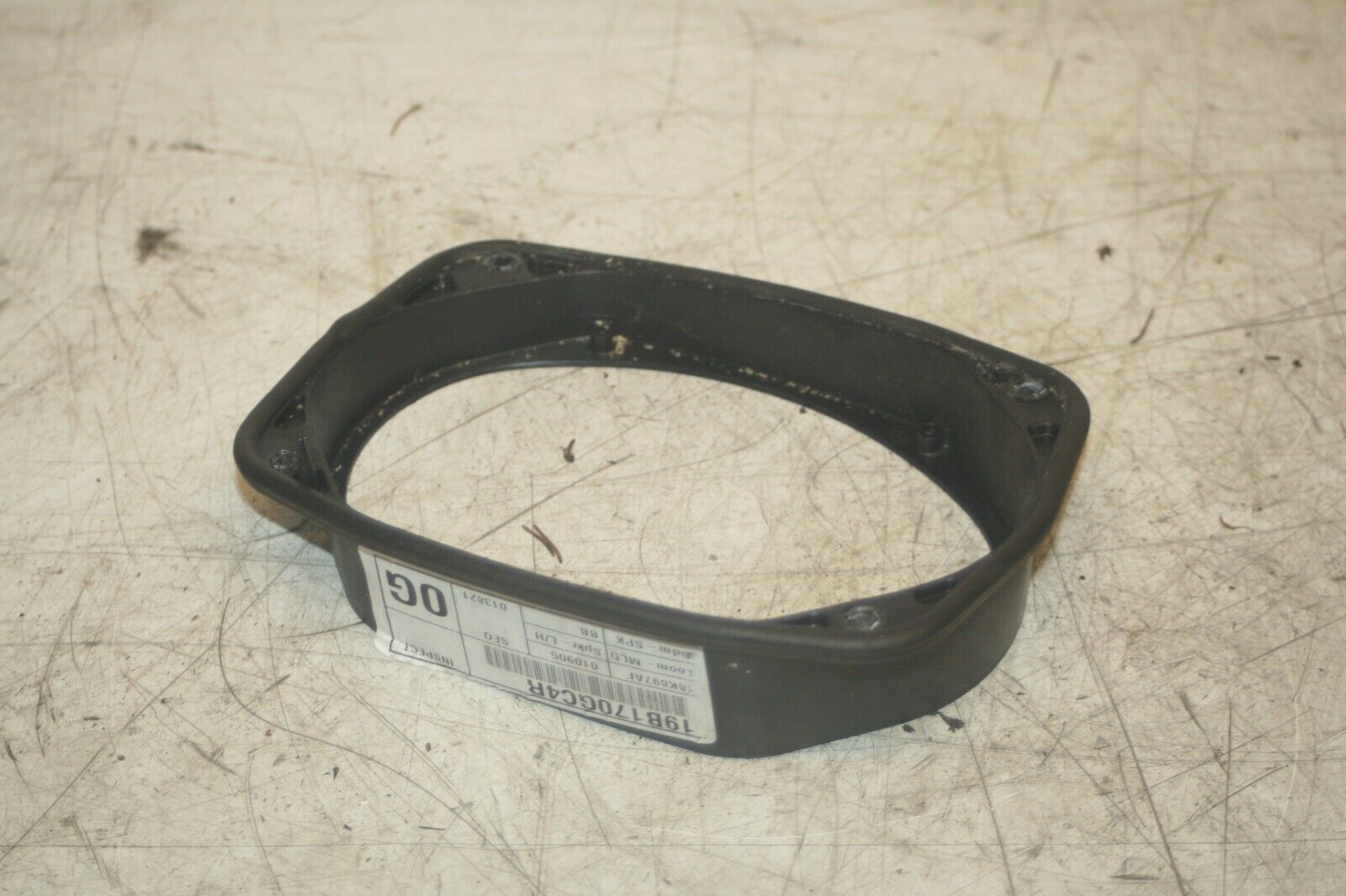 JAGUAR S TYPE. SPEAKER SURROUND
