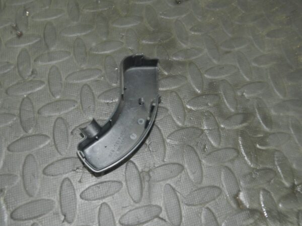 (154) 2003  LAND ROVER DISCOVERY 2 TD5. REAR VIEW MIRROR TRIM - Image 3
