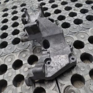 2010 MK2 2.2 CRDi Hyundai Santa Fe - Alternator Mounting Bracket