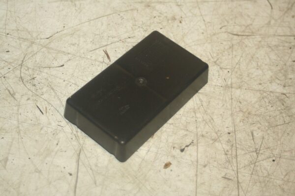 JAGUAR S TYPE. CENTRE CONSOLE COIN HOLDER 2R83-F046C2B - Image 2