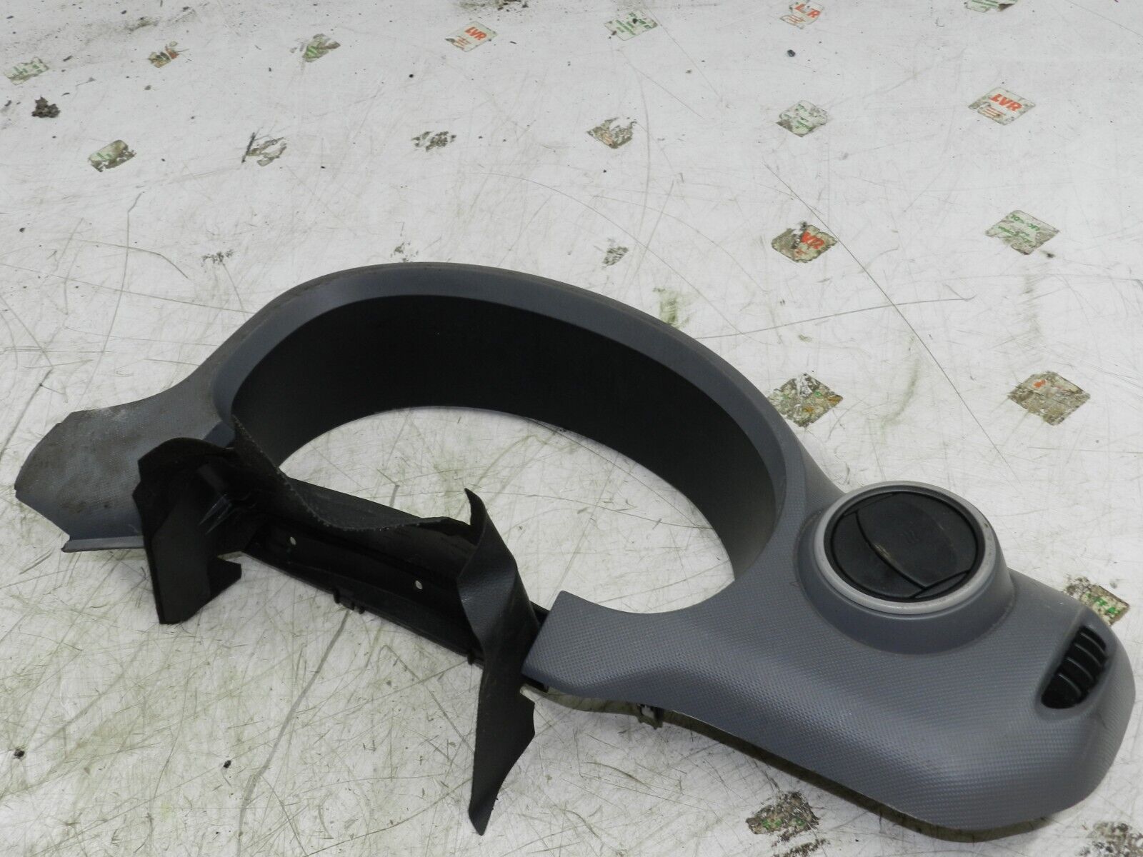 2015 CITROEN BERLINGO MK2. SPEEDOMETER SPEEDO SURROUND PANEL