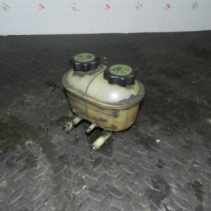 (154) 2003 LAND ROVER DISCOVERY 2 TD5. ACE + STEERING FLUID BOTTLES TANK