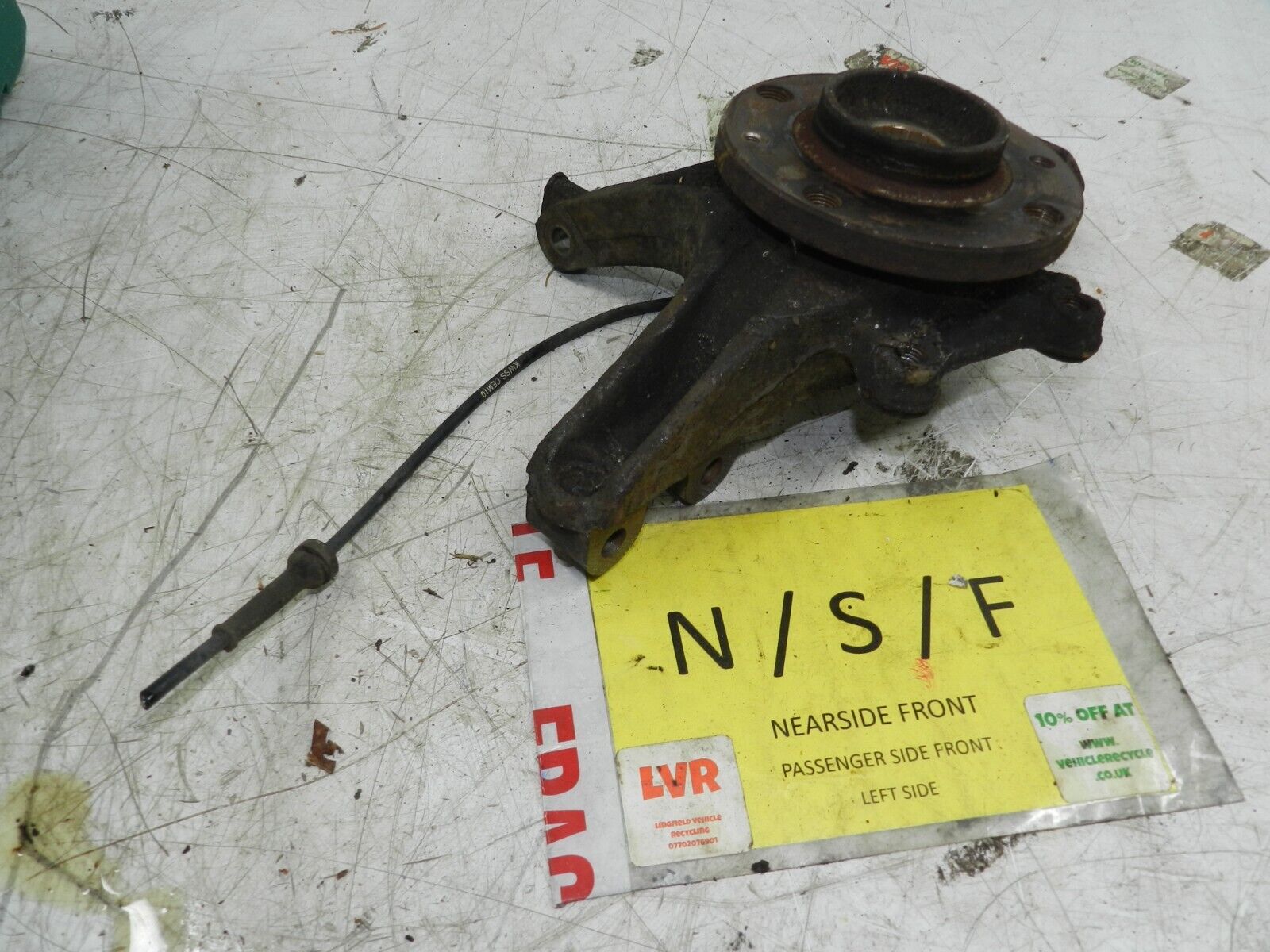 2015 CITROEN BERLINGO MK2. PASSENGER SIDE FRONT WHEEL HUB STUB AXLE