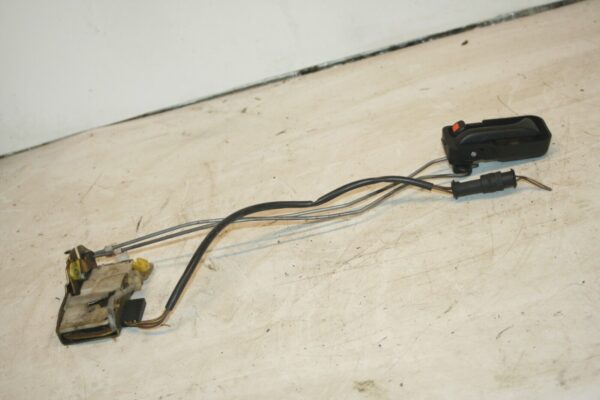 1990 FORD GRANADA MK3. PASSENGER SIDE FRONT DOOR LOCK MODULE MOTOR LATCH - Image 2