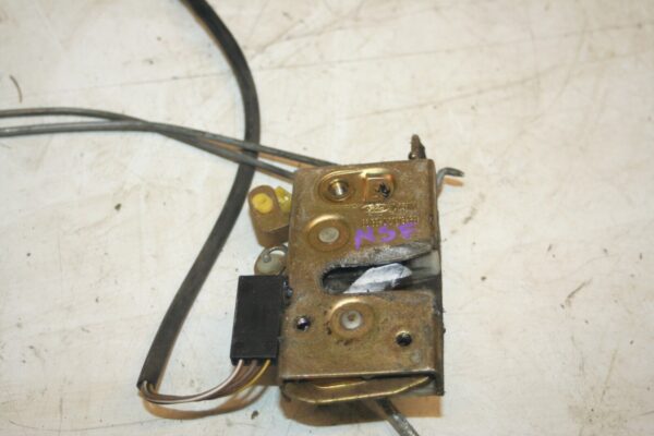 1990 FORD GRANADA MK3. PASSENGER SIDE FRONT DOOR LOCK MODULE MOTOR LATCH - Image 4