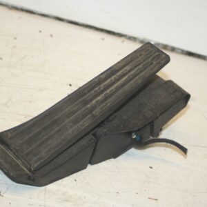 (95) 2010 BMW 1 SERIES E82. THROTTLE ACCELERATOR PEDAL 6793743