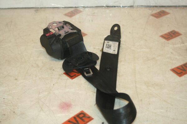 2013 VOLKSWAGEN POLO MK5 6R 1.2 DIESEL. PASSENGER SIDE REAR SEAT BELT