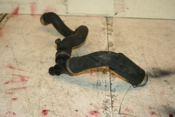 2006 MERCEDES BENZ C CLASS W203. COOLANT PIPE - Image 2