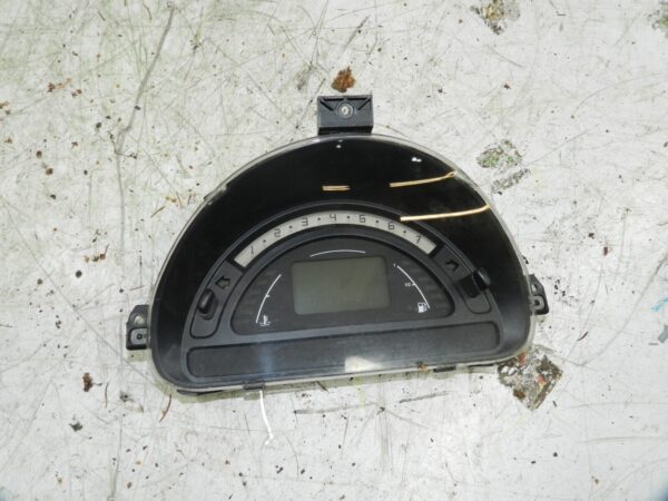 (135) 2003 CITROEN C3 PLURIEL CONVERTIBLE. SPEEDO SPEEDOMETER INSTUMENT CLUSTER