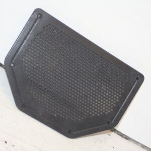 (95) 2010 BMW 1 SERIES E82. SPEAKER GRILLE