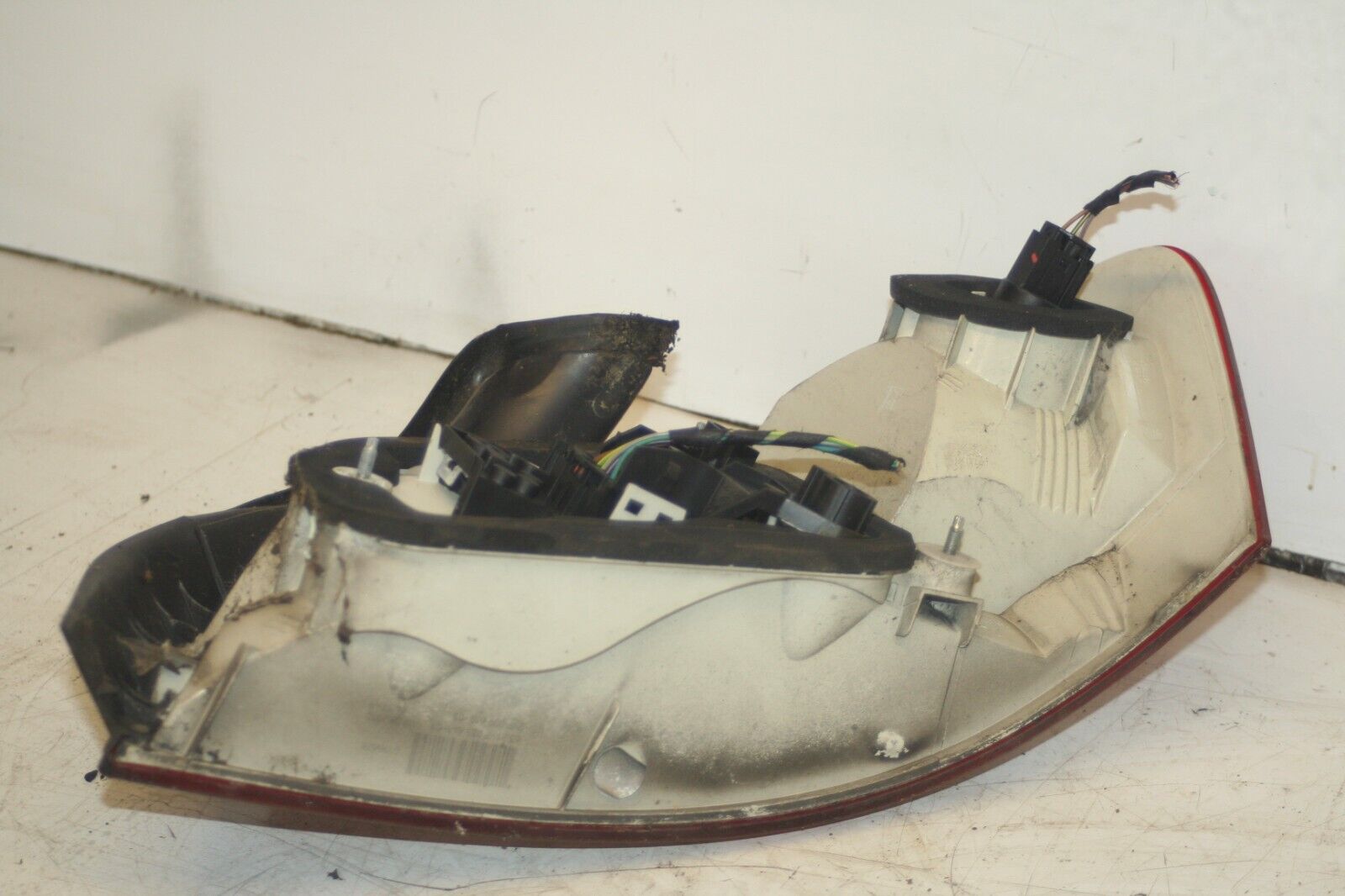 (95) 2010 BMW 1 SERIES E82. PASSENGER SIDE REAR LIGHT - Image 4