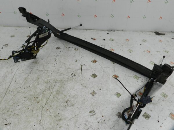 (135) 2003 CITROEN C3 PLURIEL CONVERTIBLE. ROOF FRAME - Image 4
