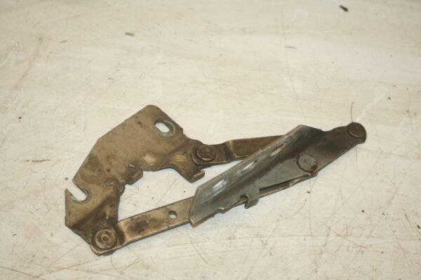 1990 FORD GRANADA MK3. BONNET HINGE