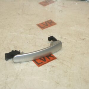 2013 VOLKSWAGEN POLO MK5 6R 1.2 DIESEL. DOOR HANDLE OUTER IN SILVER