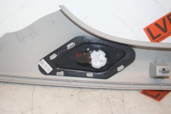 2013 VOLKSWAGEN POLO MK5 6R 1.2 DIESEL. DRIVER SIDE A PILLAR TRIM - Image 3