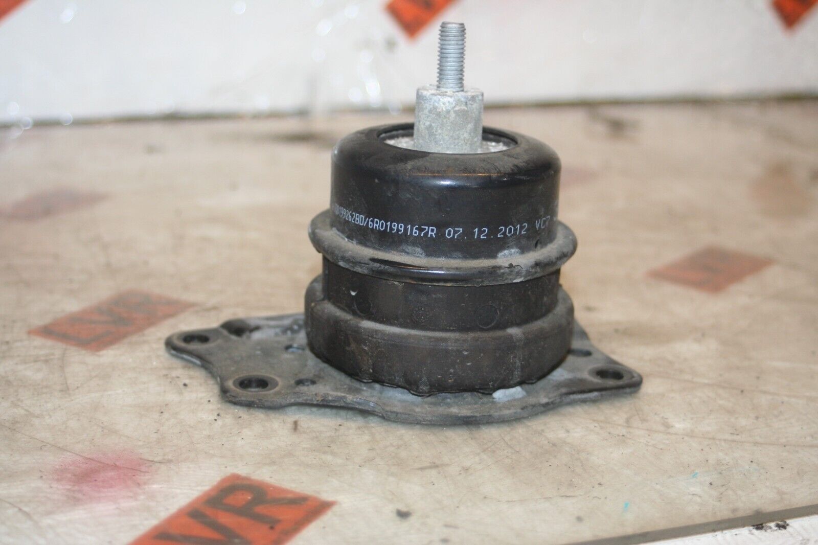 2013 VOLKSWAGEN POLO MK5 6R 1.2 DIESEL. ENGINE MOUNT - Image 3