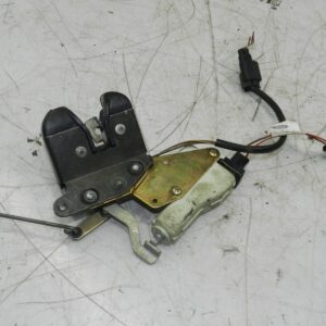 1993 FORD GRANADA DORCHESTER. BOOT LID TAILGATE LATCH LOCK MECHANISM MOTOR