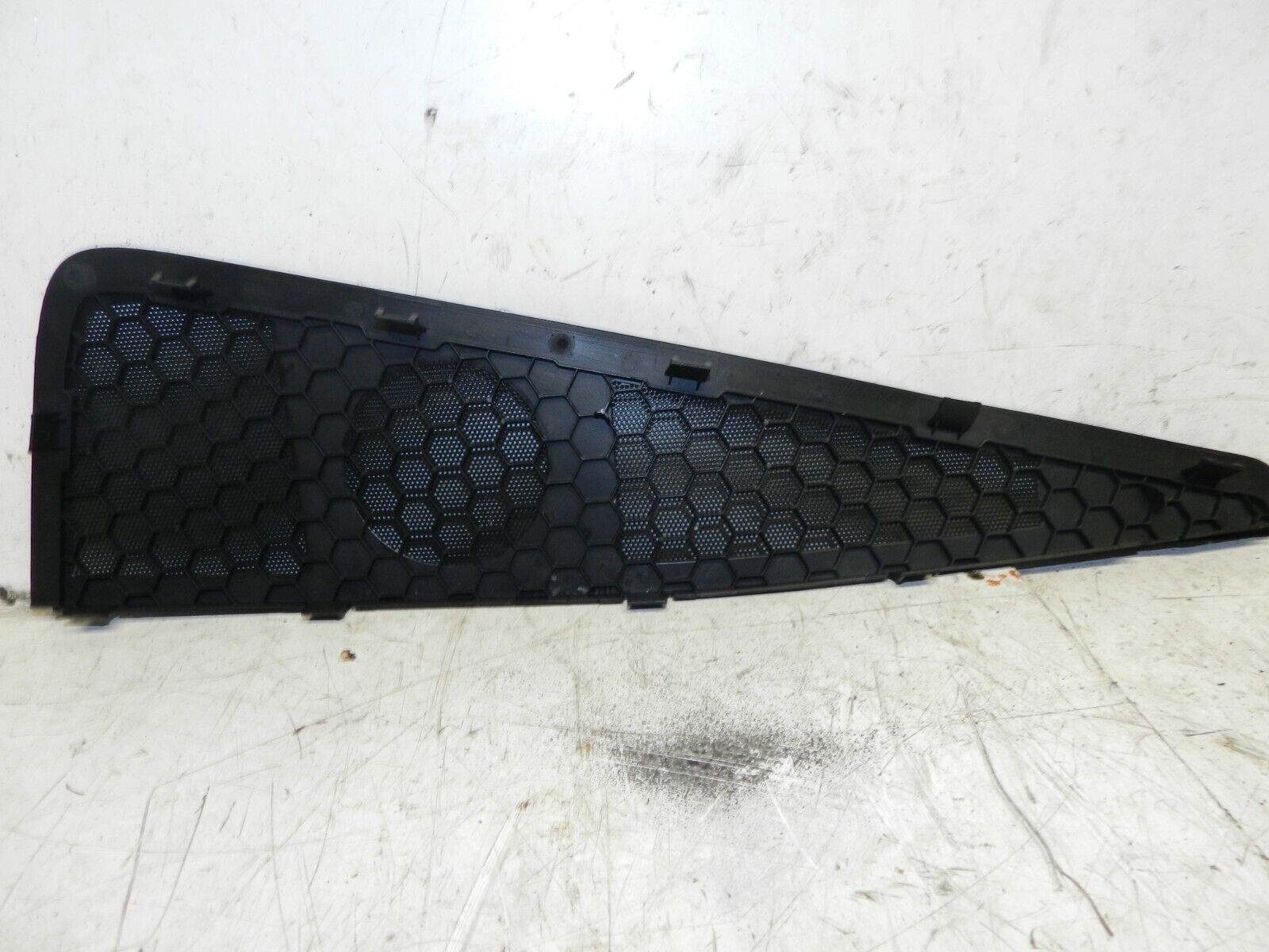 2014 AUDI S4 QUATRO A4 B8. DASHBOARD SPEAKER GRILL - Image 2