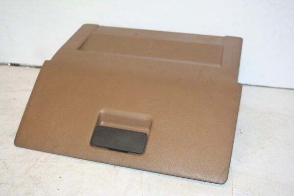 1990 FORD GRANADA MK3. GLOVEBOX