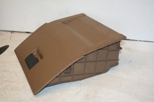 1990 FORD GRANADA MK3. GLOVEBOX - Image 2