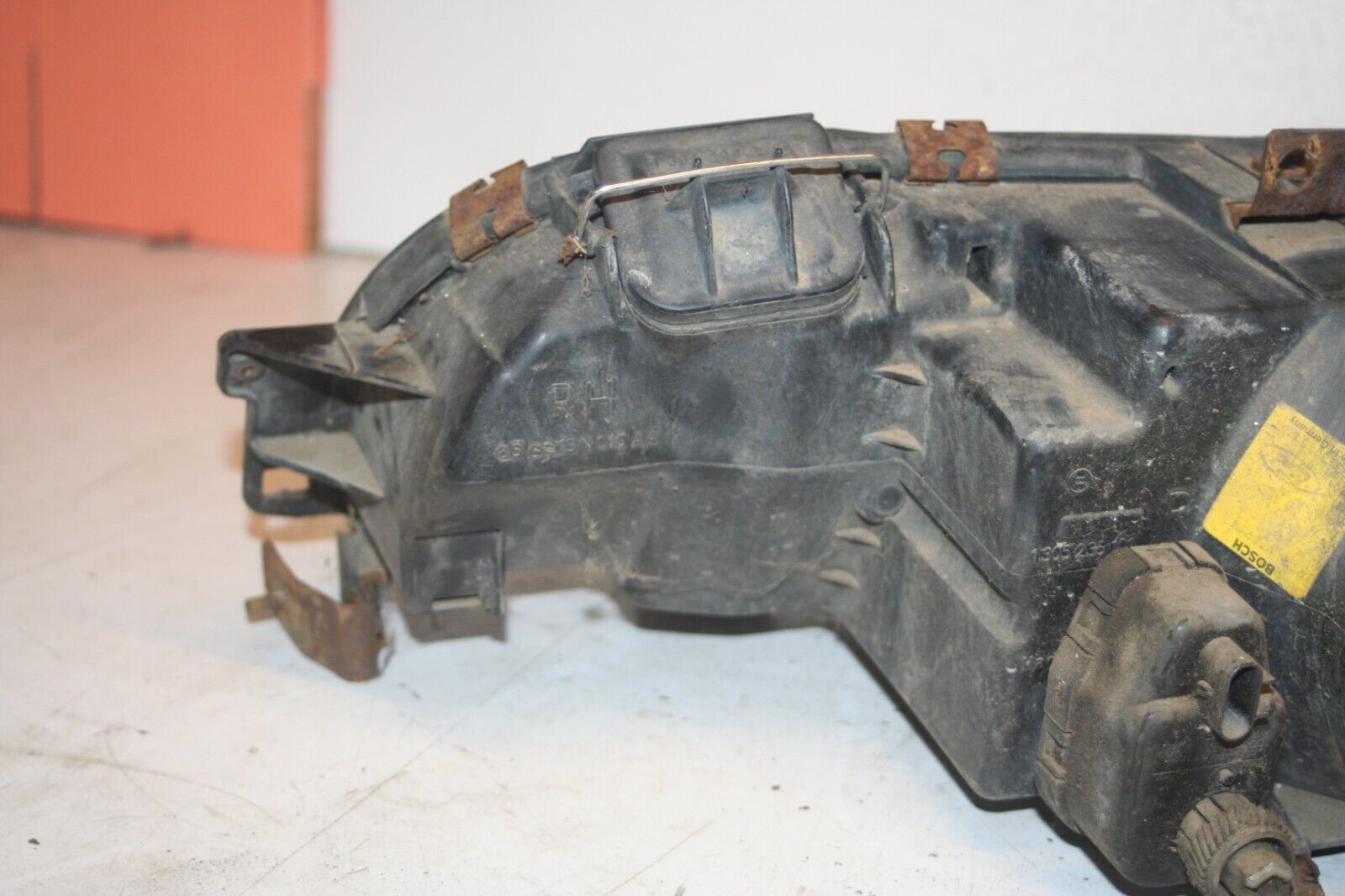 1990 FORD GRANADA MK3. DRIVER SIDE HEADLIGHT - Image 6